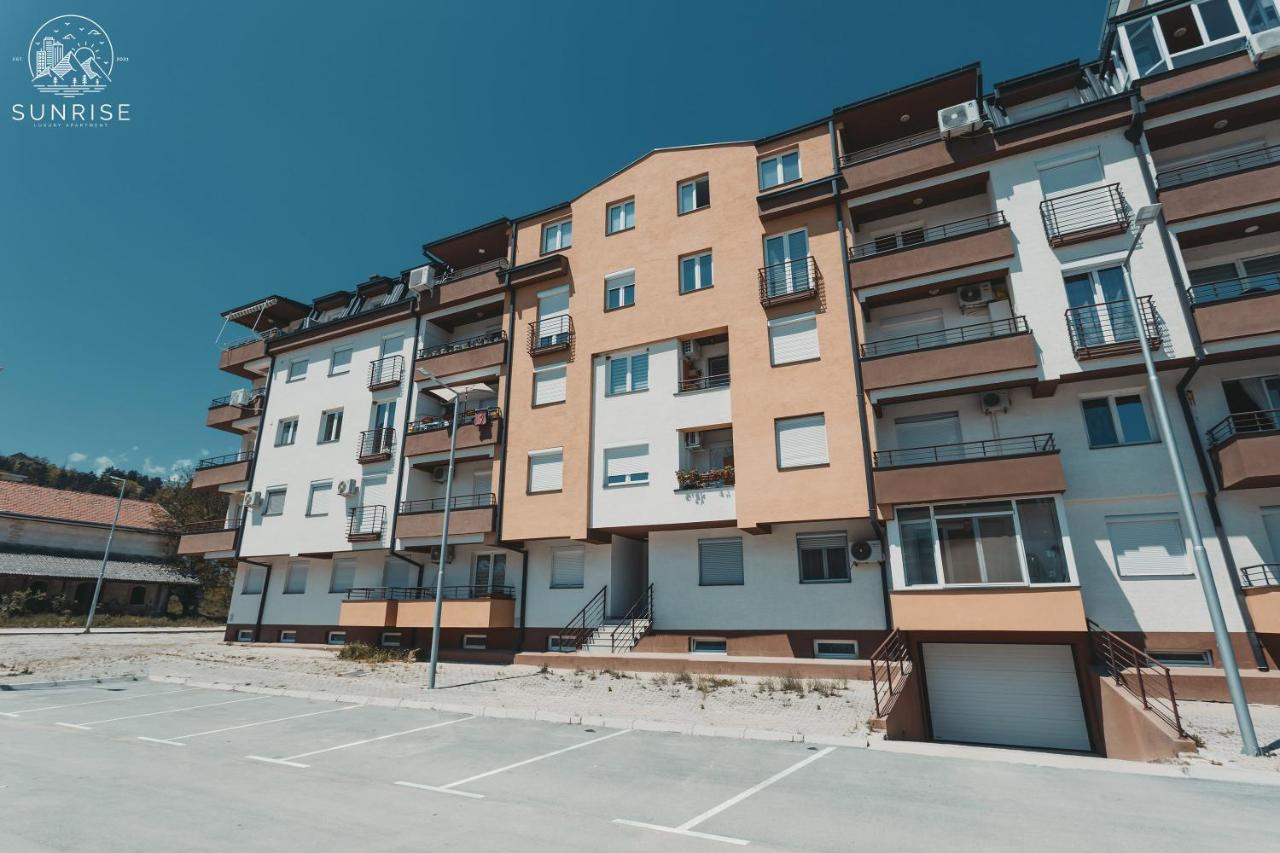 Sunrise Luxury Apartment 比托拉 外观 照片