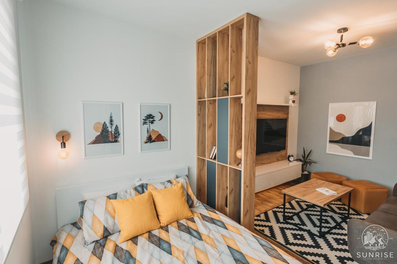 Sunrise Luxury Apartment 比托拉 外观 照片